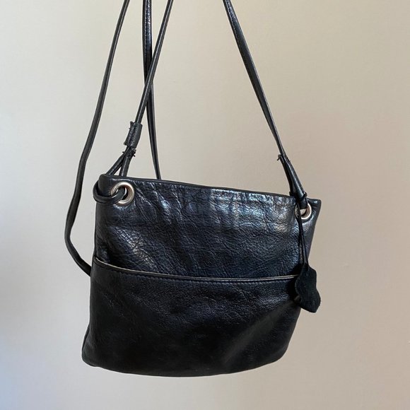 ♡ cute black leather side bag ♡ - Picture 4 of 4